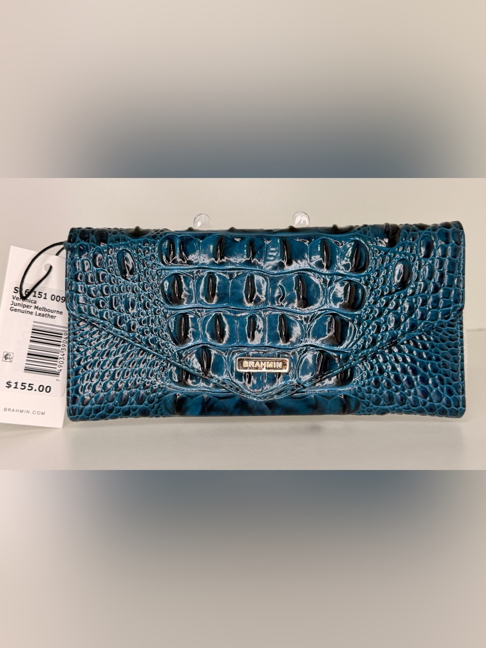 Brahmin NWT Veronica Wallet in Juniper!